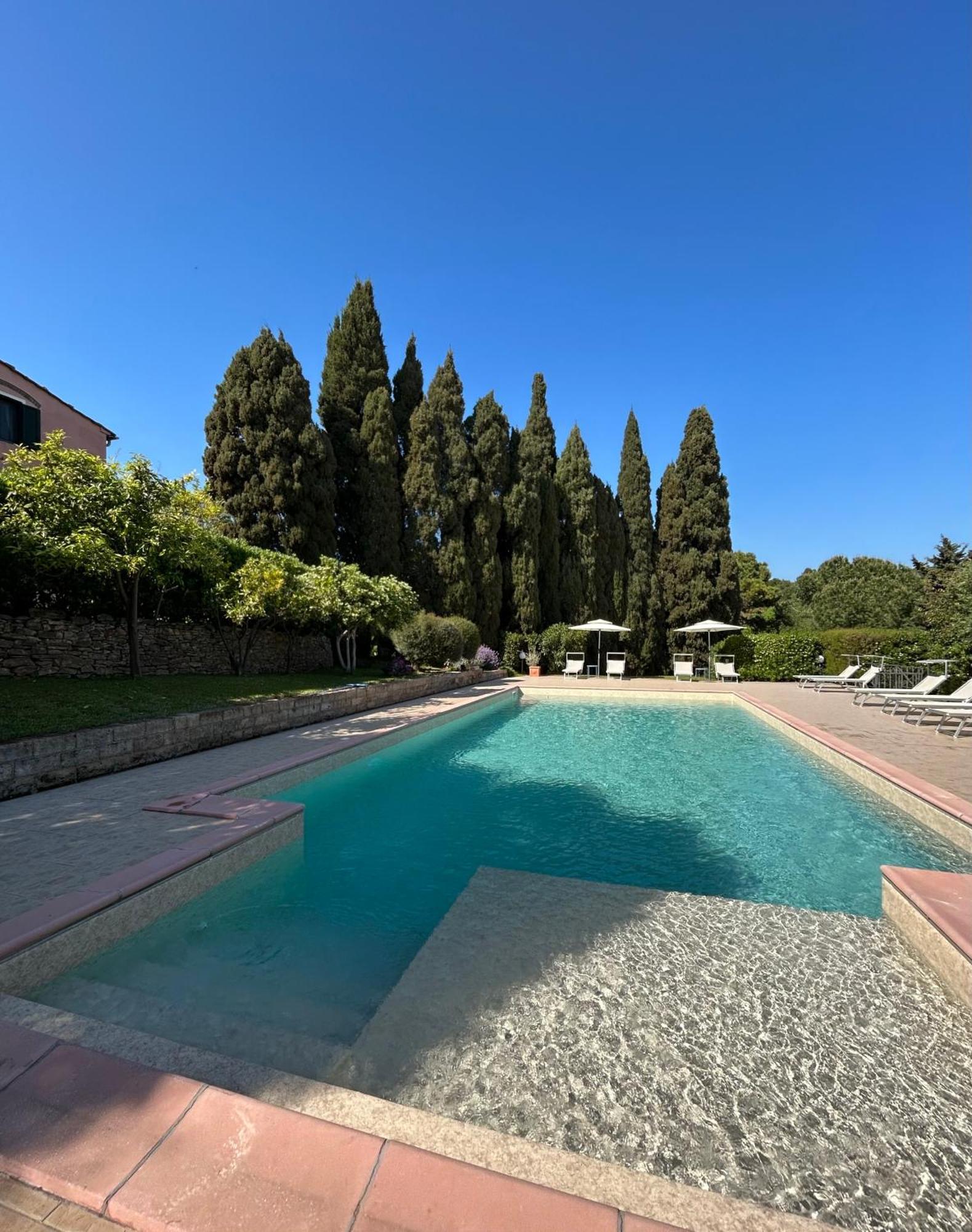 B&B Villa Il Poggetto Venturina Terme Exterior foto